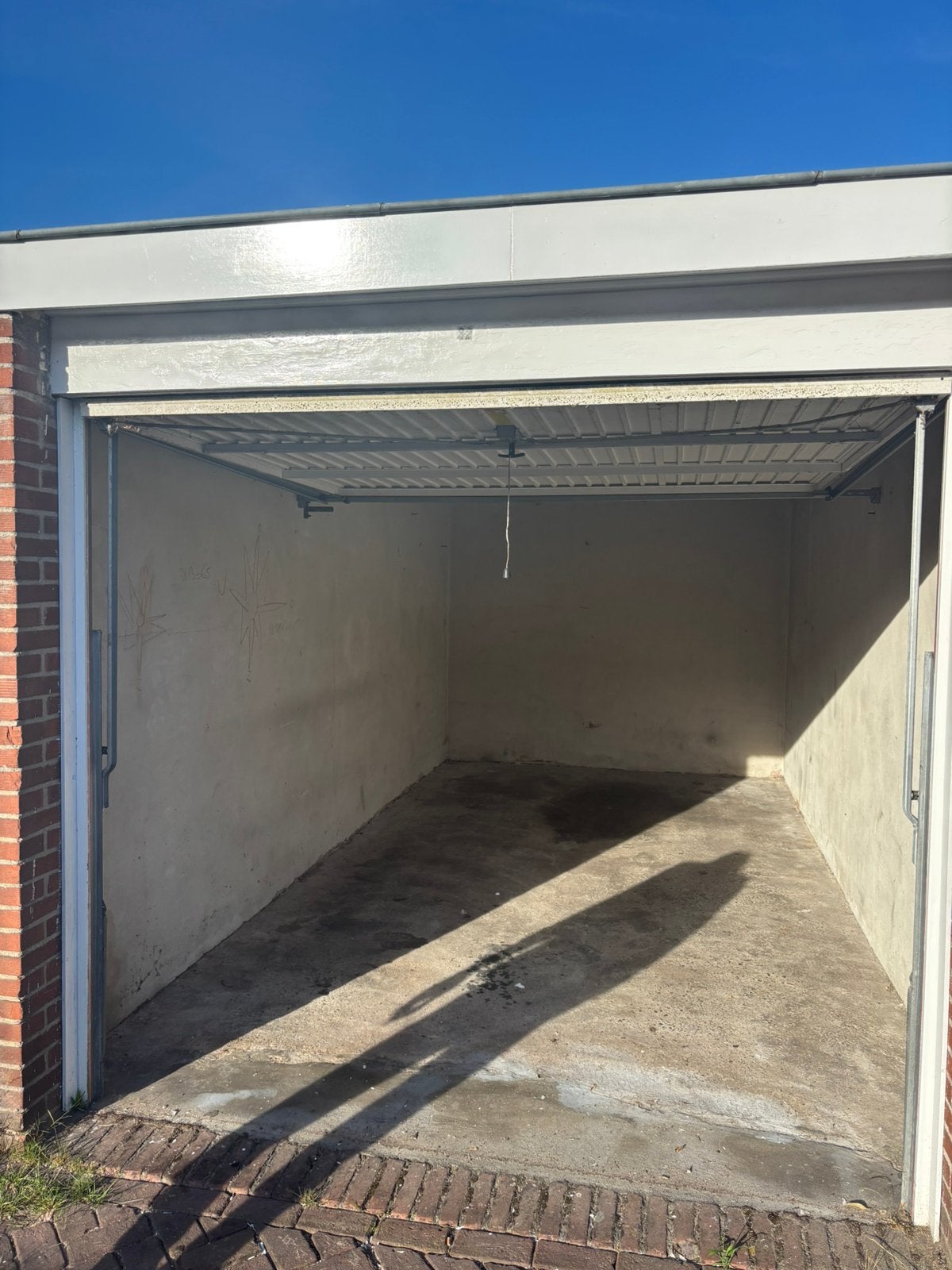 Garagebox te huur – Leiden centrum, Zuid-Holland