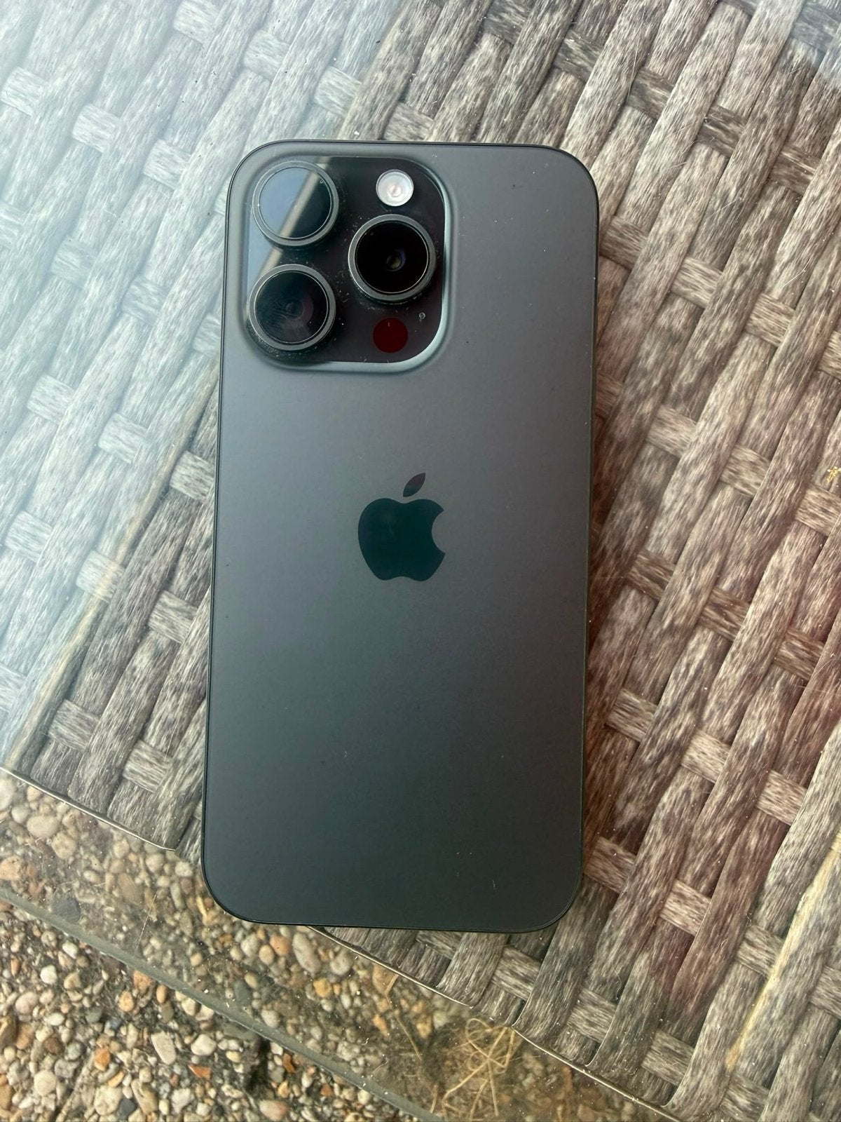 iPhone 15 Pro 128 GB Zwart Titanium – Zeer nette staat, Telecommunicatie, Mobiele telefoons | Apple iPhone, Ophalen, Zwart, Zonder simlock