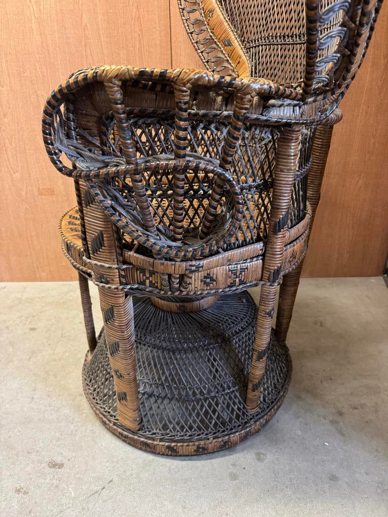 Vintage Pauwenstoel Rotan, Antiek en Kunst, Ophalen