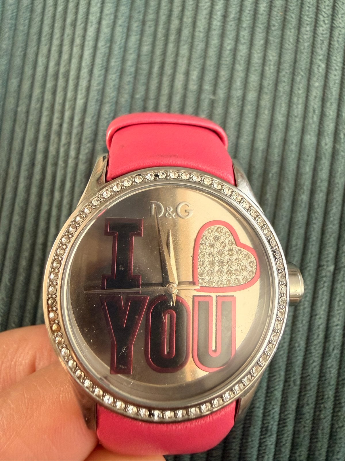 Dolce & Gabbana 'I Love You' Horloge met Strass, Sieraden, Tassen en Uiterlijk, Horloges | Dames, Staal, Polshorloge, Ophalen of Verzenden