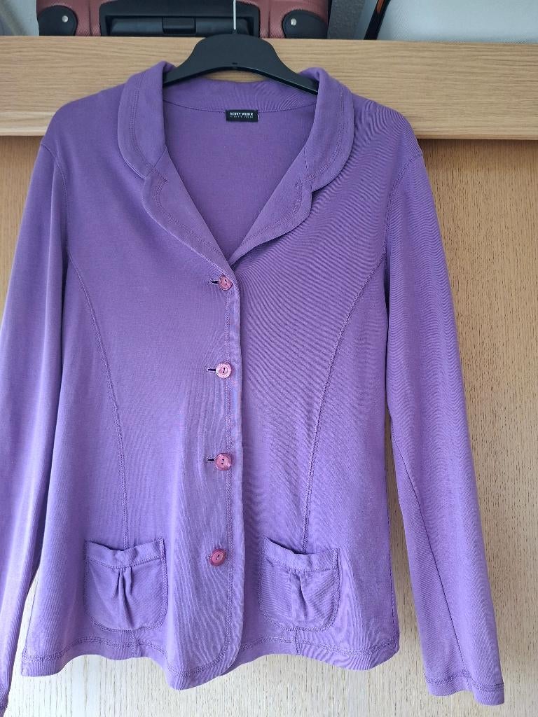 Damesvest lila, Maat 38/40 (M), Paars, Ophalen of Verzenden, Gedragen