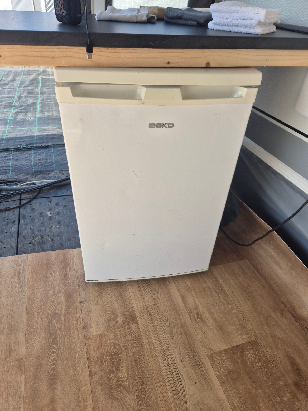 Tafelmodel koelkast met vriezer - functioneel en handig, Ophalen, Gebruikt, 45 tot 60 cm, Met vriesvak