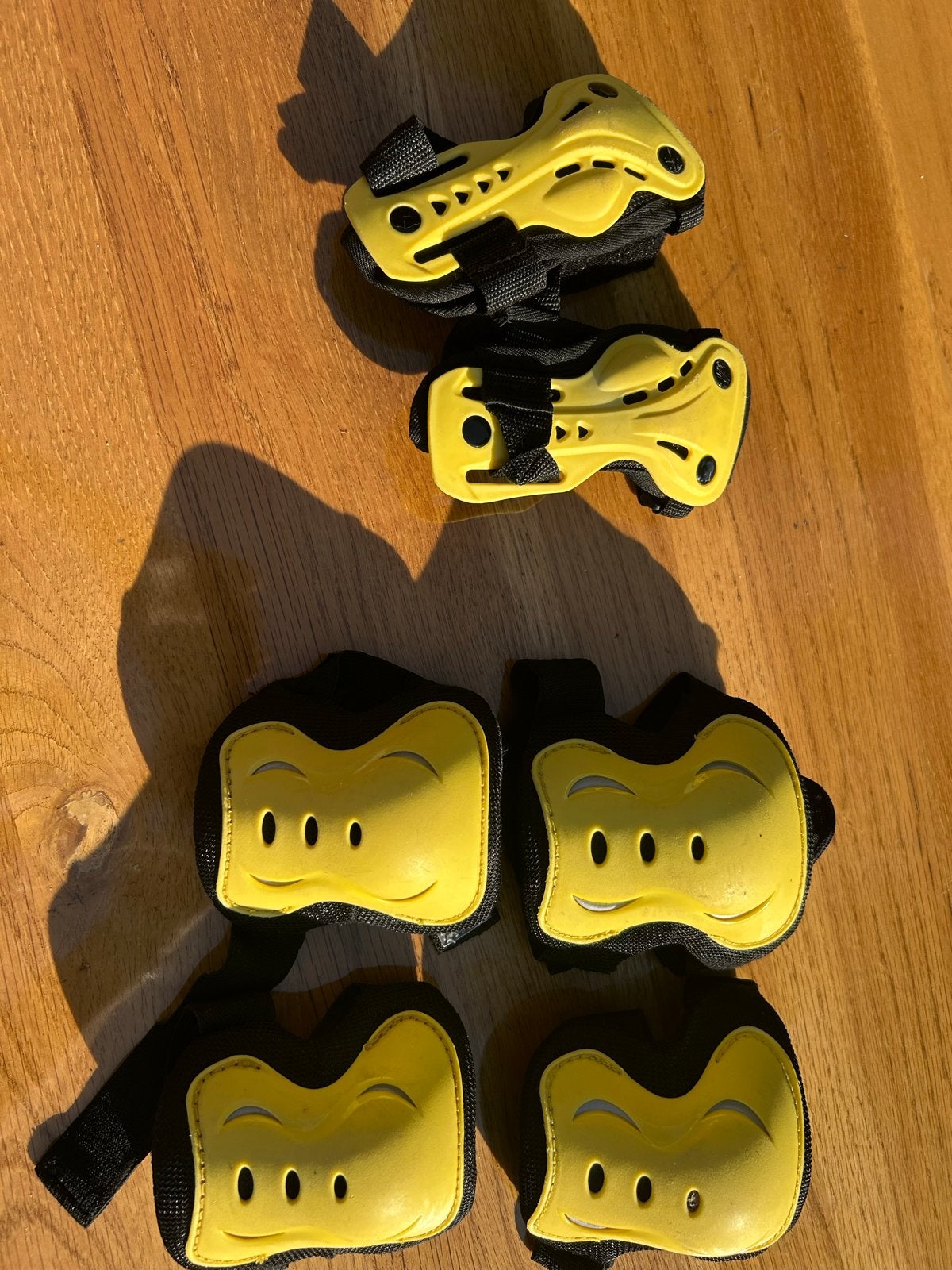 Ksport Beschermset voor Inline Skates - Geel/Zwart, Ophalen of Verzenden, Gebruikt, Bescherming, Overige merken