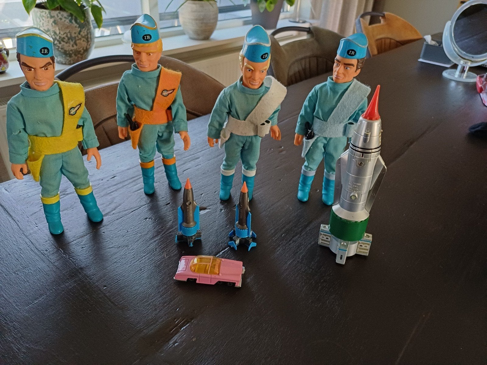 thunderbirds, Ophalen, Gebruikt
