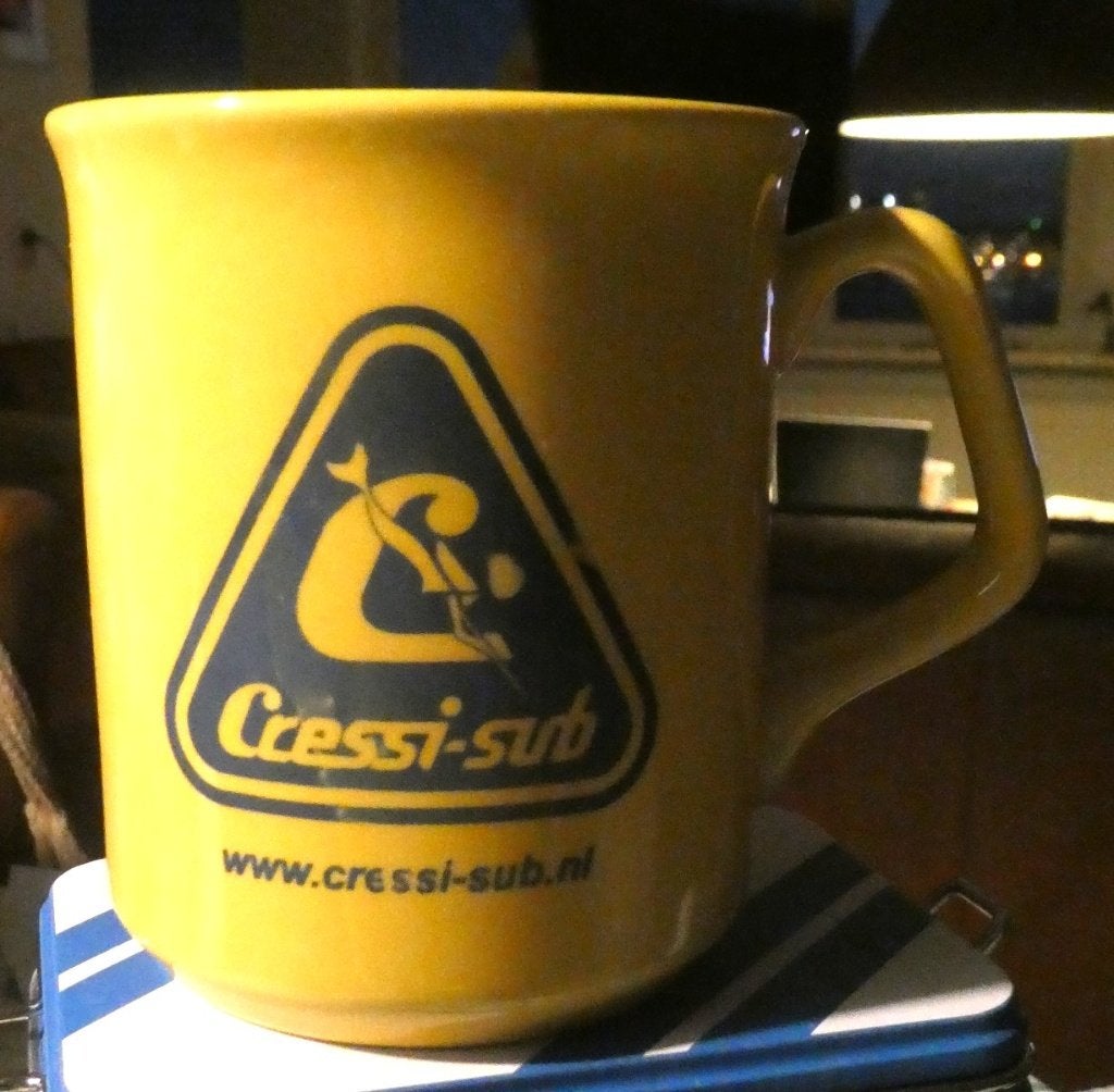Duiken / Duiksport / Cressi-Sub duikartikelen mok, Verzenden, Gebruikt, Gebruiksvoorwerp