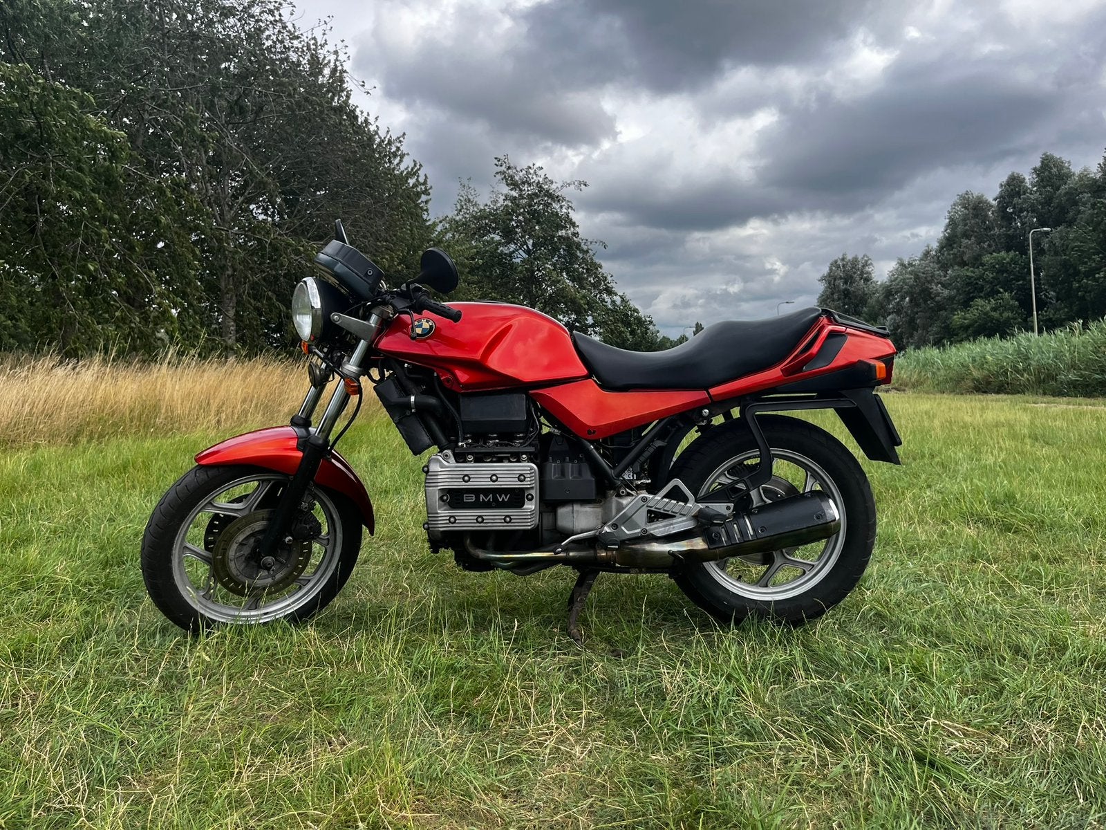 BMW K75 S - 1987 Rood, Motoren, Cardan-aandrijving, Motorrijbewijs A, Gebruikt, 3 cilinders
