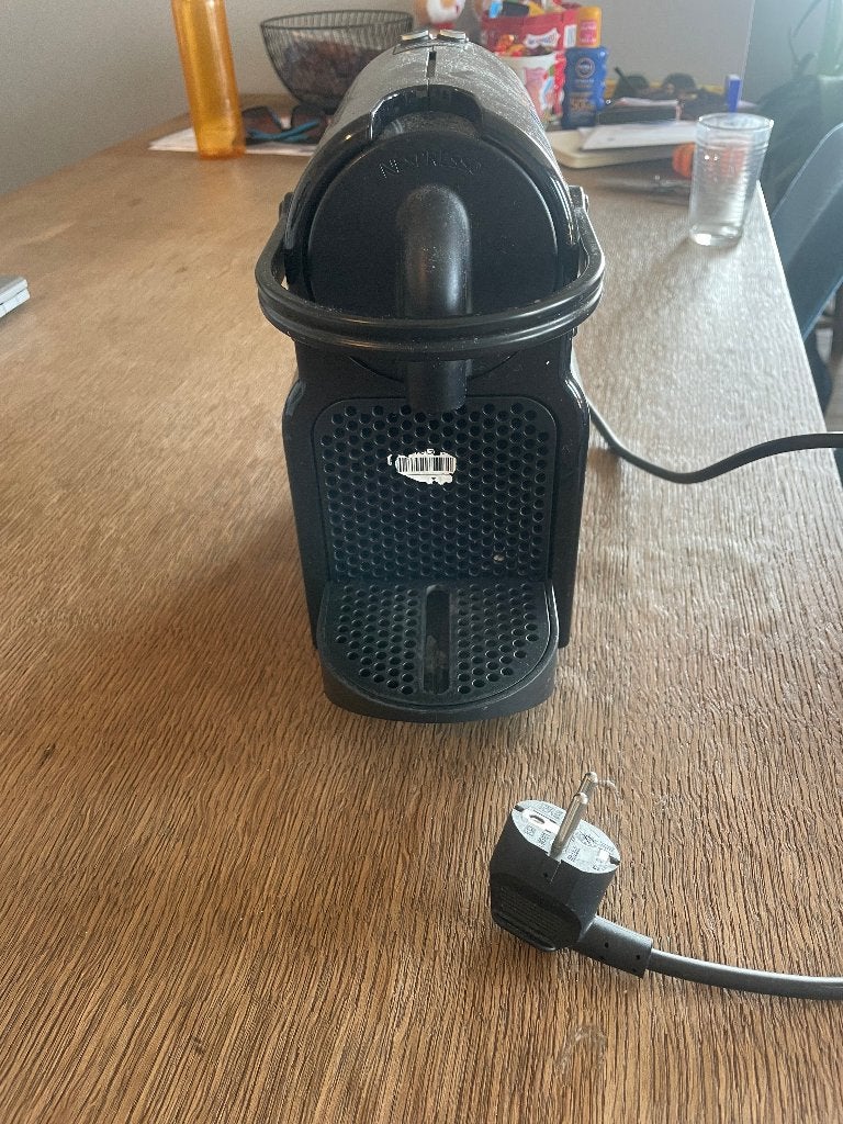 Magimix Essenza Mini- Compact Nespresso koffiezetapparaat, Witgoed en Apparatuur, Koffiezetapparaten, Ophalen of Verzenden, Gebruikt