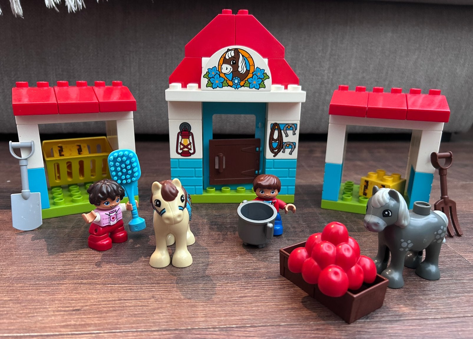 Lego Duplo Ponystal  #10868, Kinderen en Baby's, Speelgoed | Duplo en Lego, Overige thema's, Compleet, Ophalen of Verzenden, Zo goed als nieuw