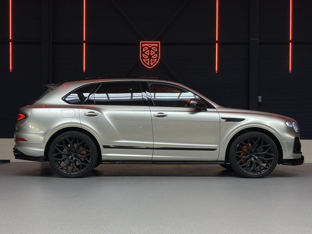 Bentley Bentayga V6 Hybrid |CARBON|PANO|MASSAGE|24"VOSSEN, Automaat, Bentayga, Gebruikt, Euro 6