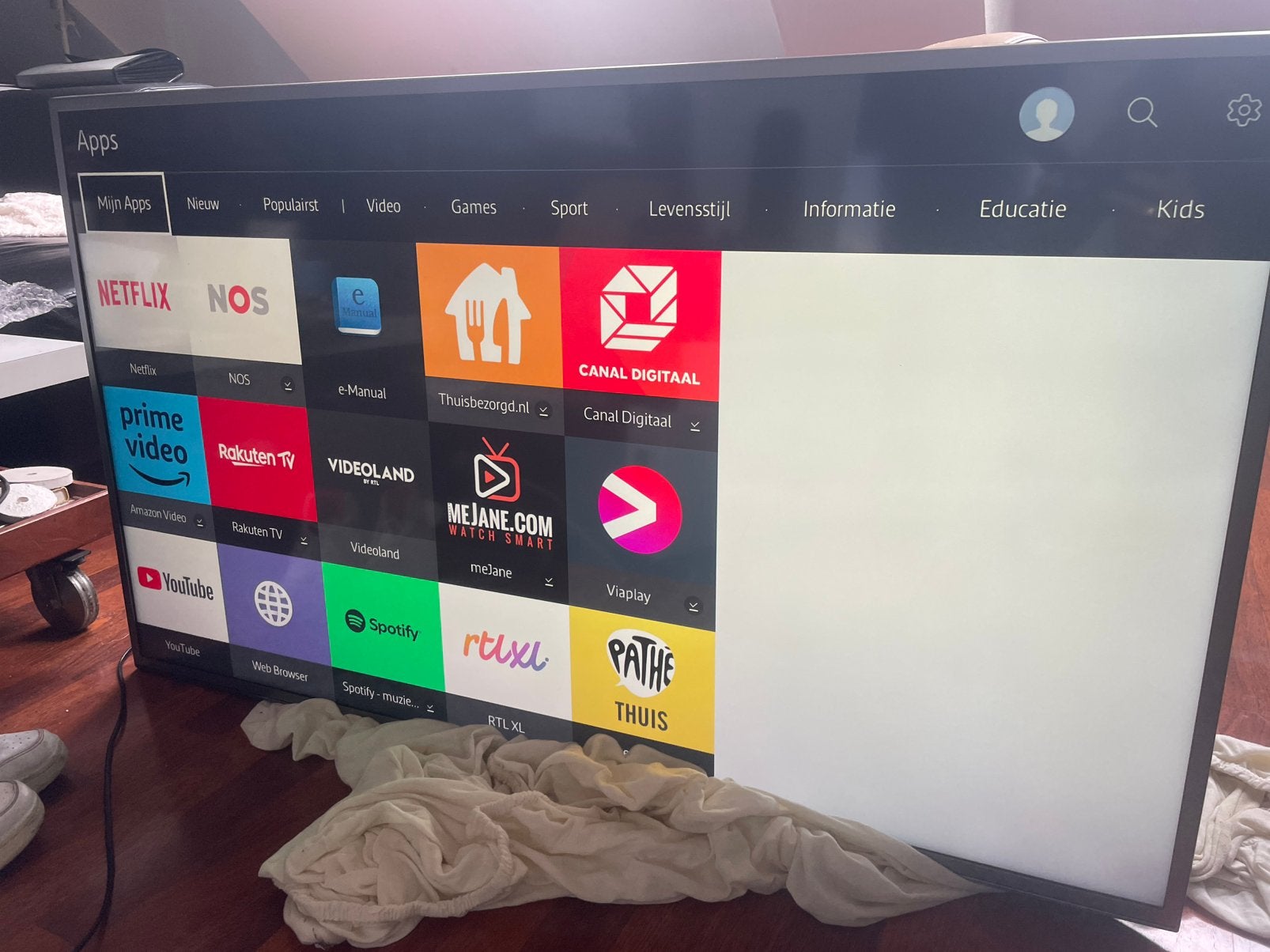 Samsung 50 inch Smart tv - 4K - wifi - voet + muurbeugel, Ophalen, 50 Hz, Zo goed als nieuw, Samsung