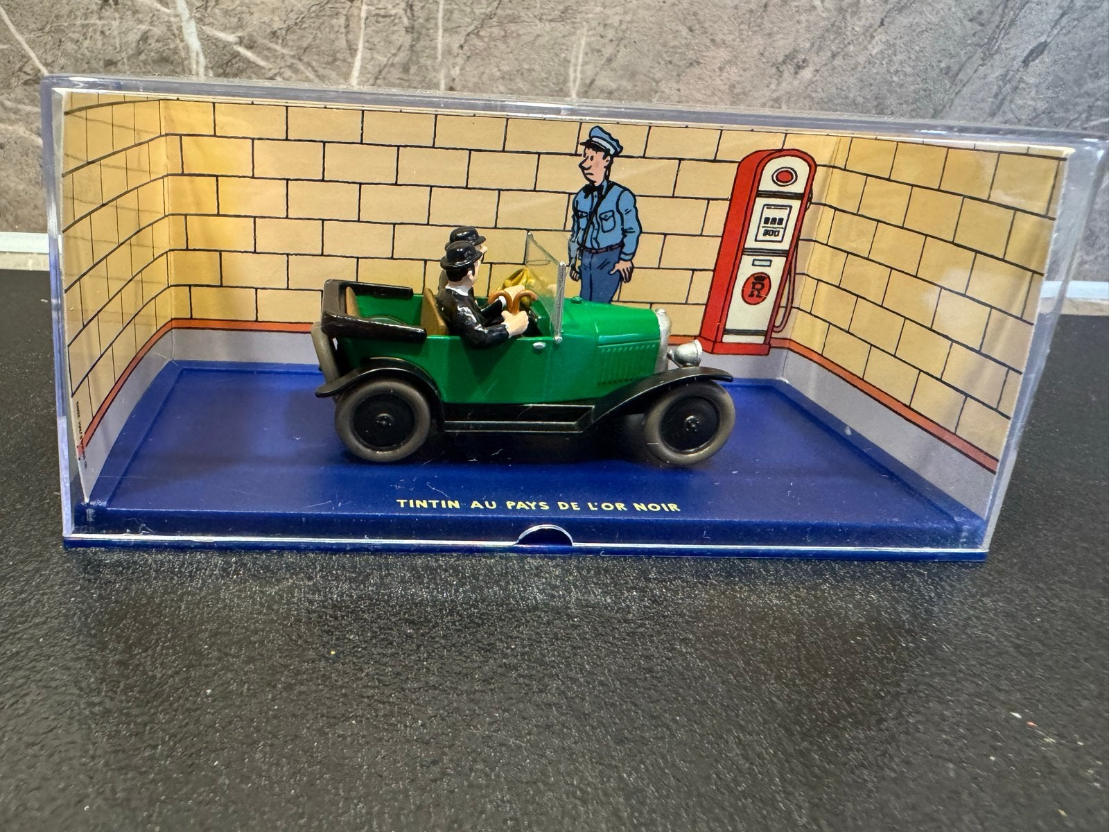 Kuifje in het Land van de Zwarte Goud - Auto, Ophalen of Verzenden, Zo goed als nieuw, Auto