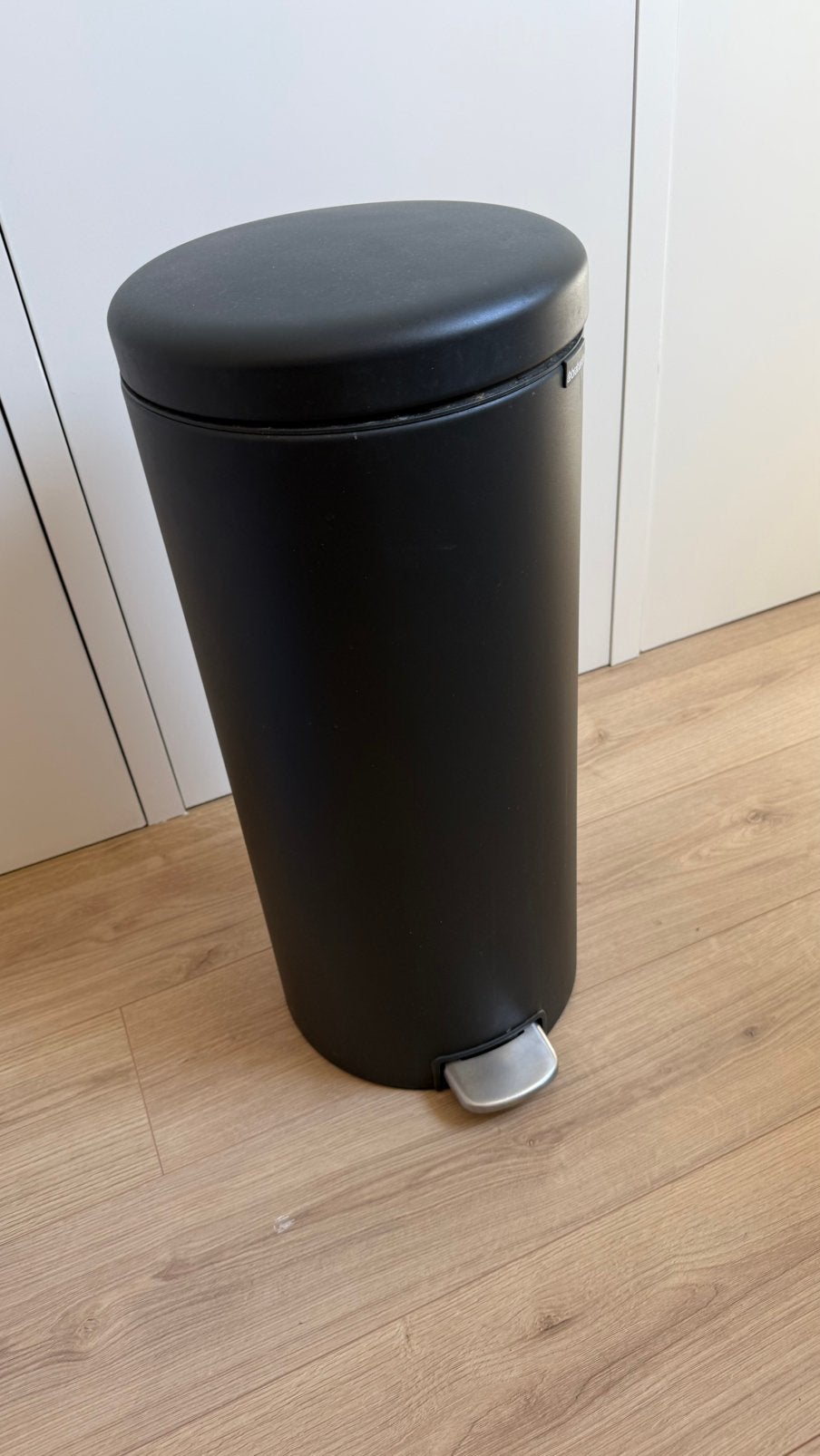 Brabantia pedaalemmer, 30 liter, mineral infinite grey, Ophalen, Zo goed als nieuw, Rvs