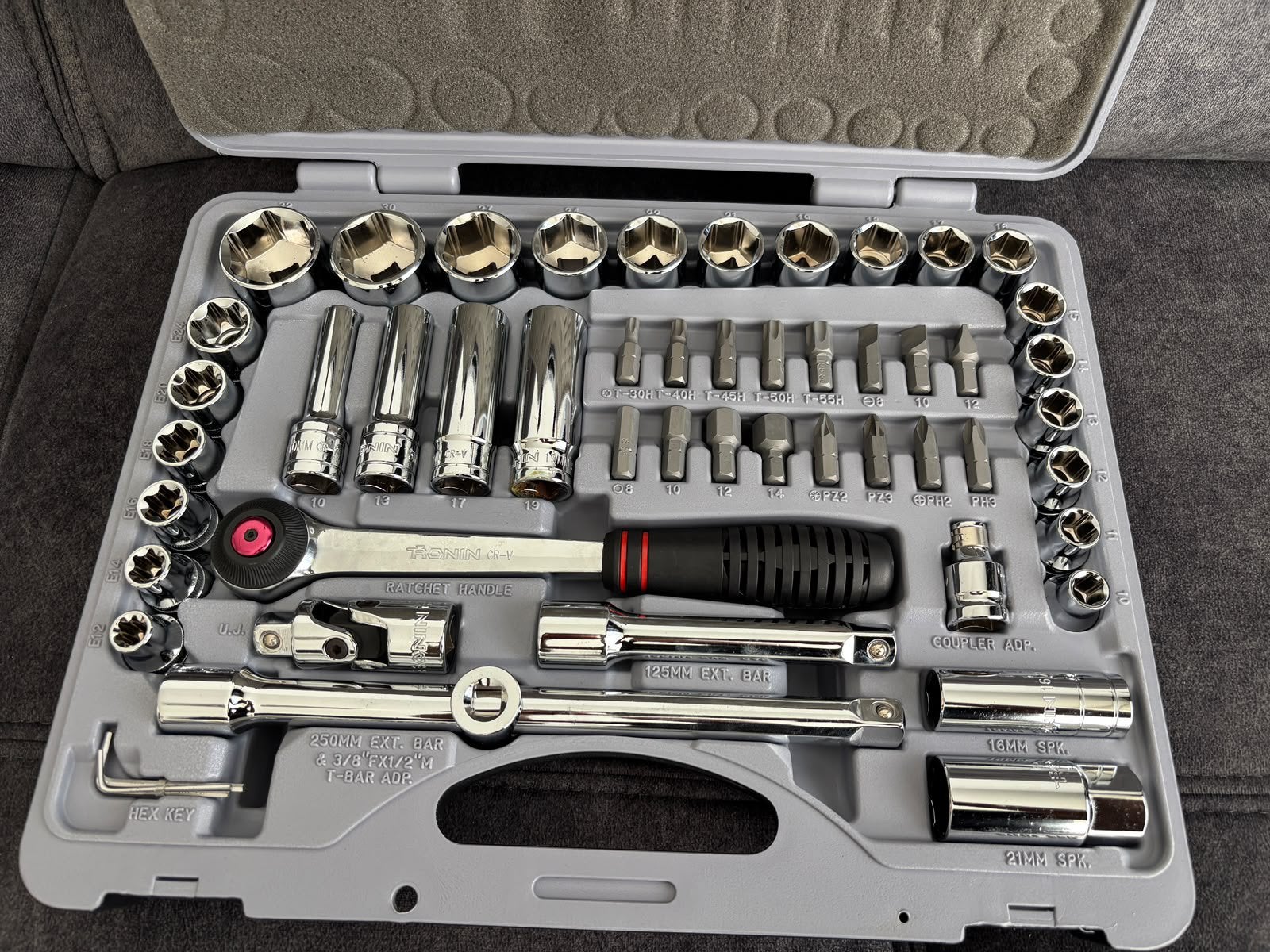 Ronin Tools doppenset 53 stuks dopsleutelset New, Ophalen, Nieuw