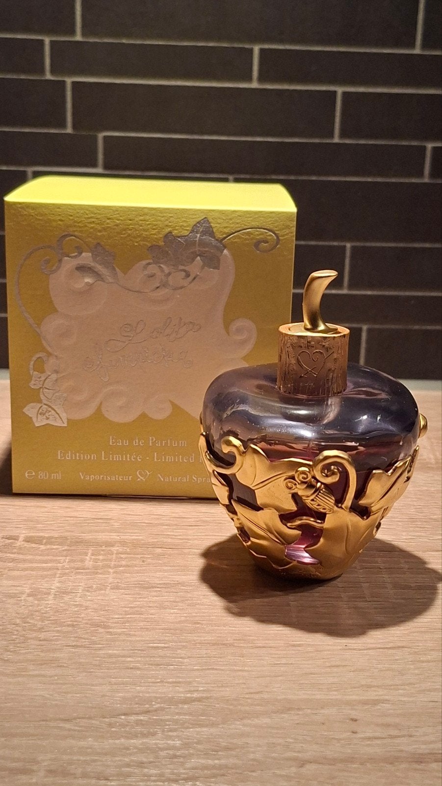 Lolita Lempicka 80ml. Eau de parfum - collector's item, Verzamelen, Ophalen of Verzenden, Nieuw, Parfumfles, Gevuld
