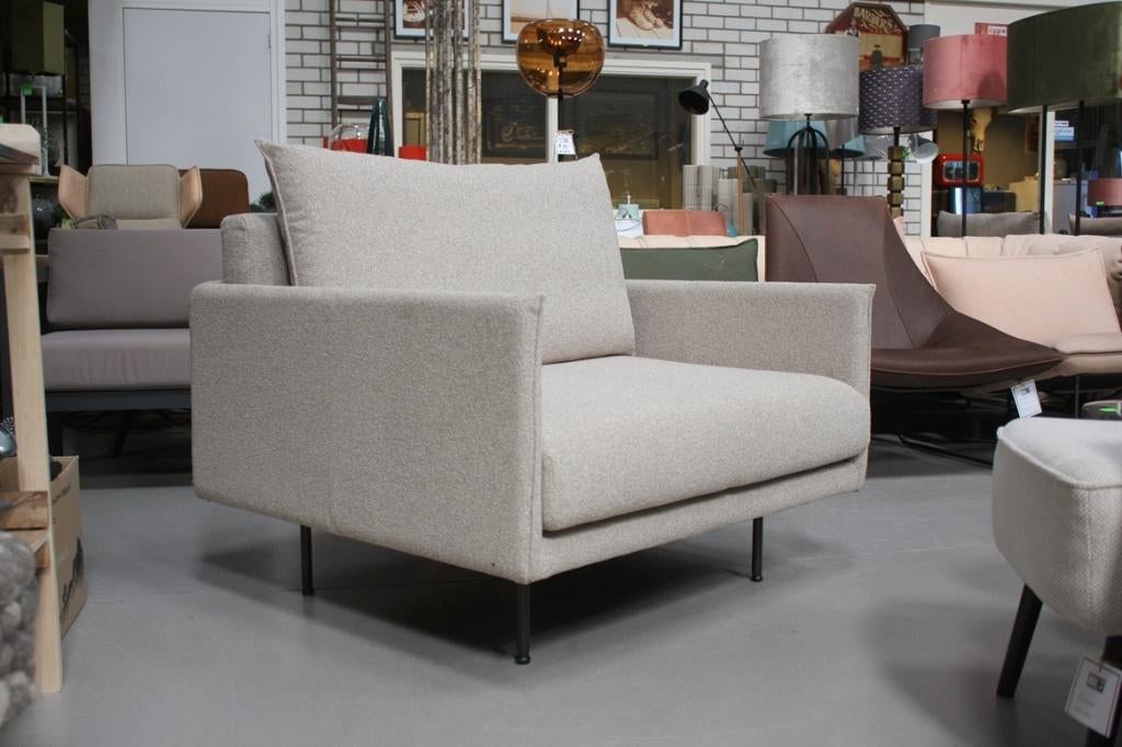 Prachtige fauteuil JAZZ Jess design loveseat beige naturel, Huis en Inrichting, Fauteuils, Zo goed als nieuw, Metaal, Stof, 100 tot 125 cm