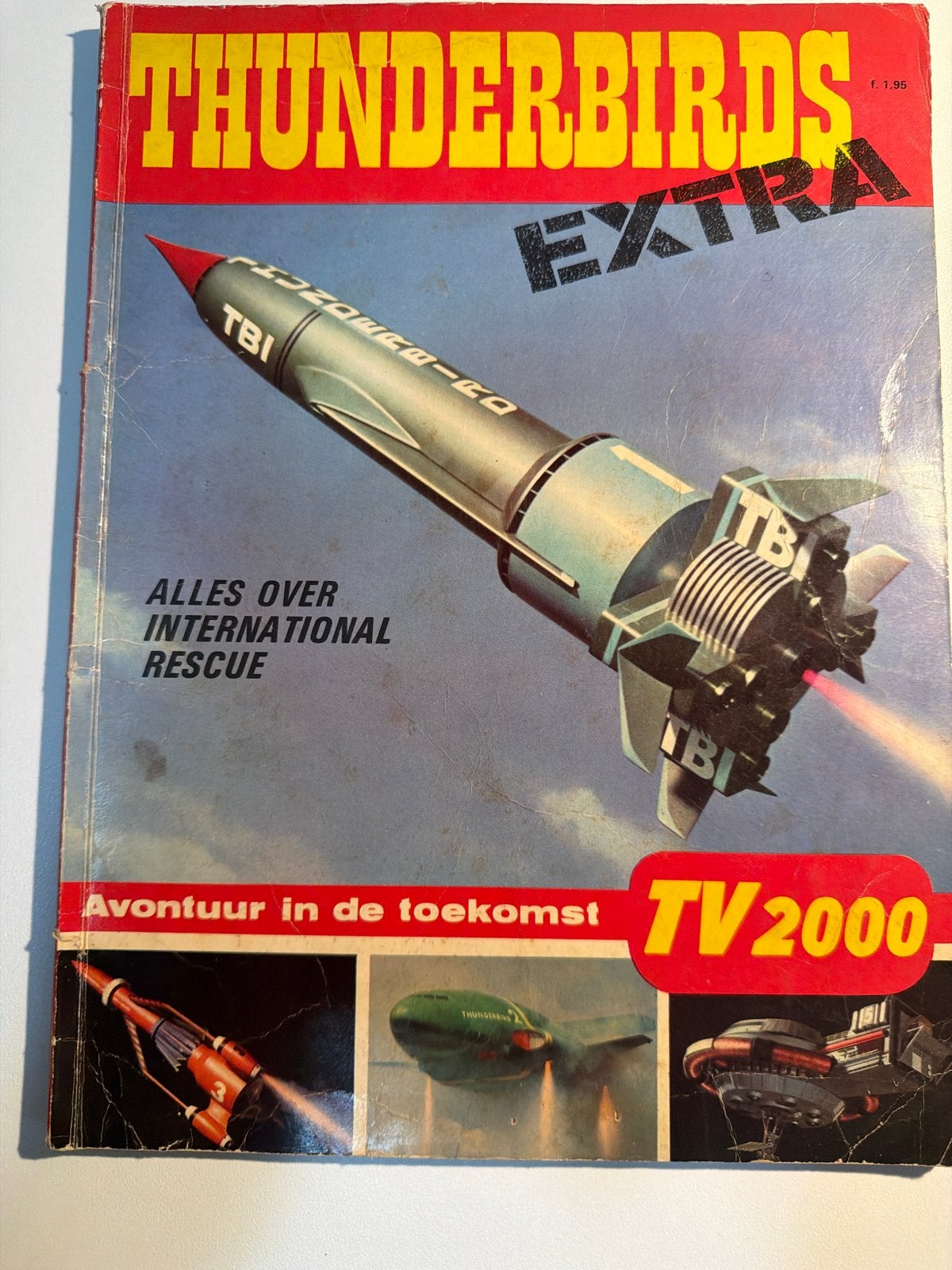 Thunderbirds Extra TV 2000 - Avontuur in de toekomst, Ophalen of Verzenden, Gelezen
