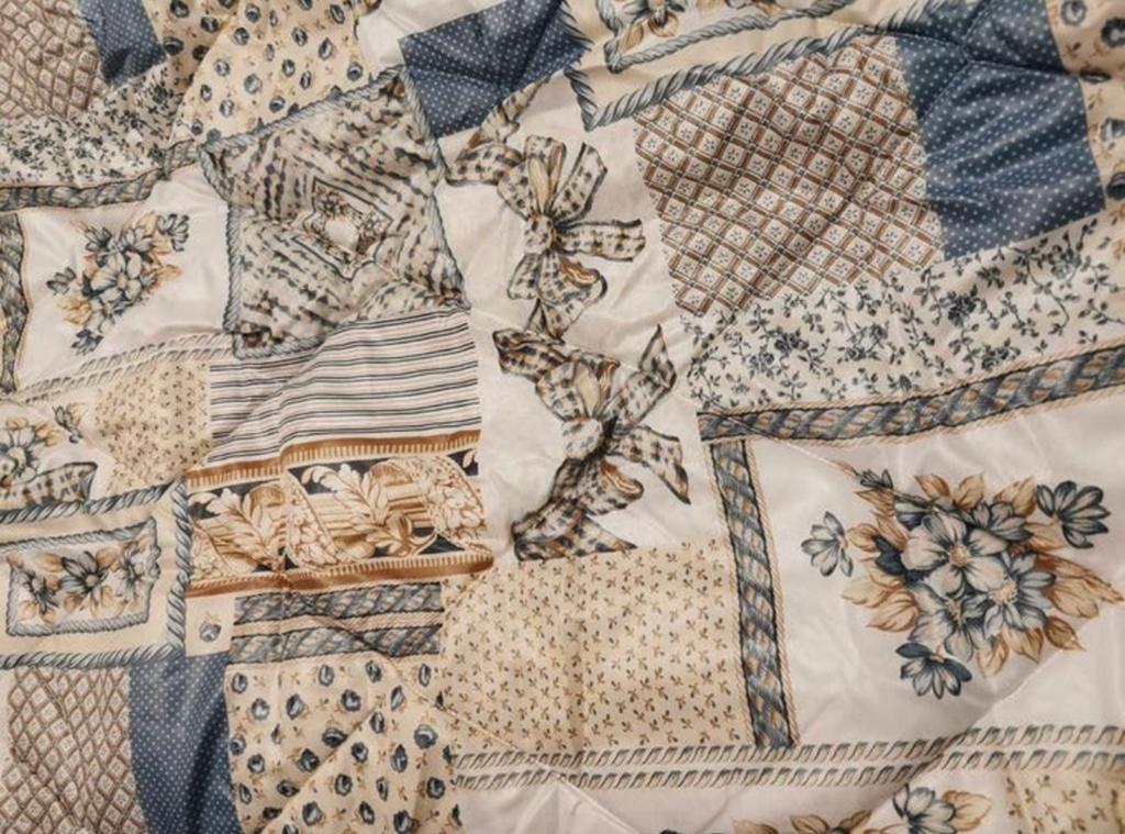 Nieuw eenpersoons bedsprei met klassieke print, Ophalen of Verzenden, Nieuw, Eenpersoons, Overige typen