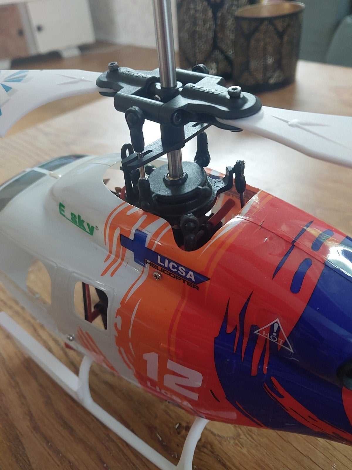 E-sky Helikopter met afstandsbediening en koffer, Elektro, Gebruikt, RTF (Ready to Fly), Helikopter