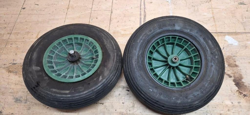 2 kruiwagen wielen luchtbanden met kunststof velg, Tuin en Terras, Ophalen, Gebruikt, Handmatig, FORT