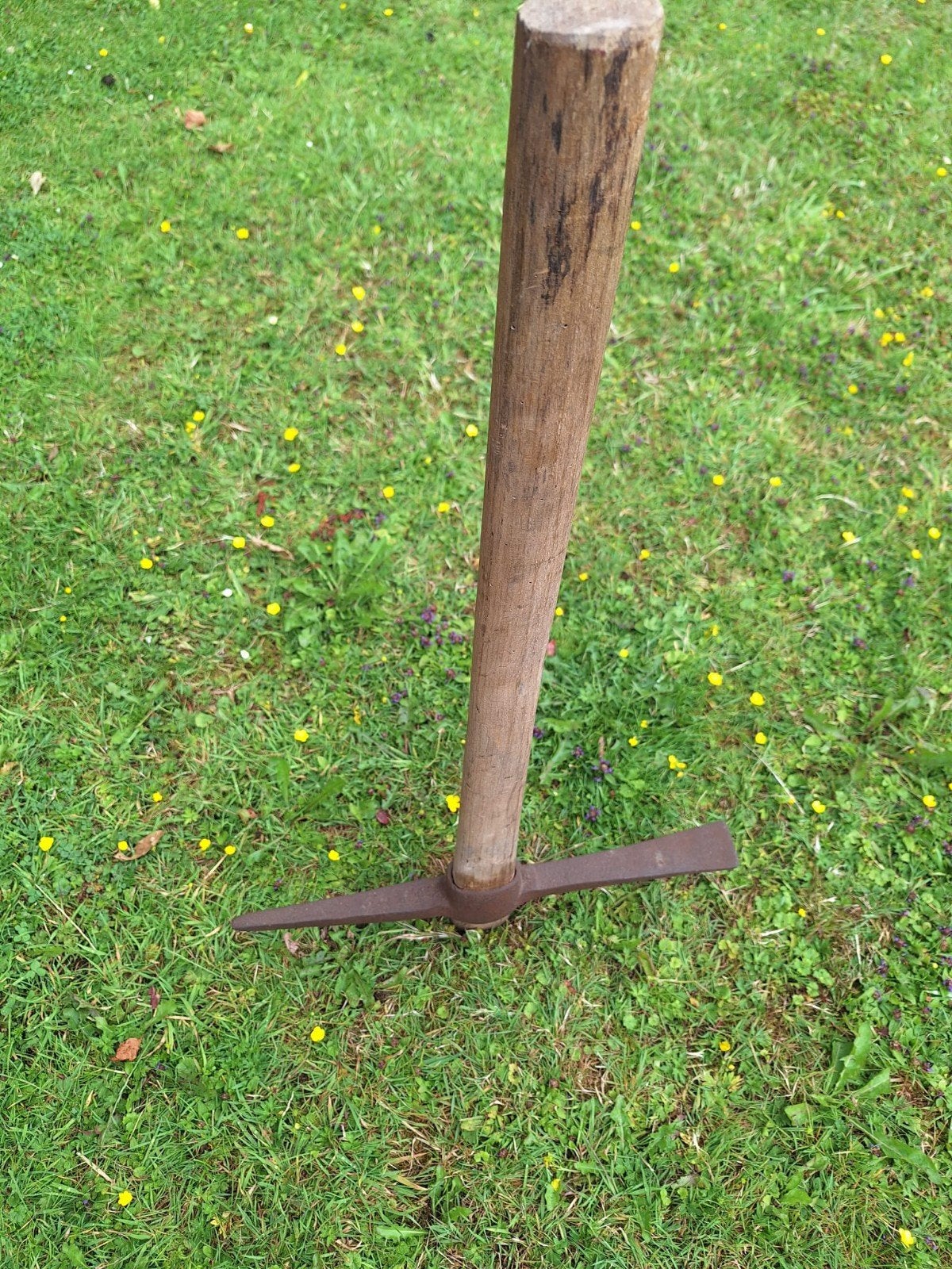 Oude pikhouweel - Robuust gereedschap voor zwaar werk, Doe-het-zelf en Verbouw, Ophalen, Gebruikt, Overige typen, Overige merken