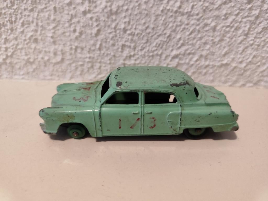 Studebaker land cruiser Dinky toys 172, Ophalen of Verzenden, Gebruikt, Auto, Dinky Toys