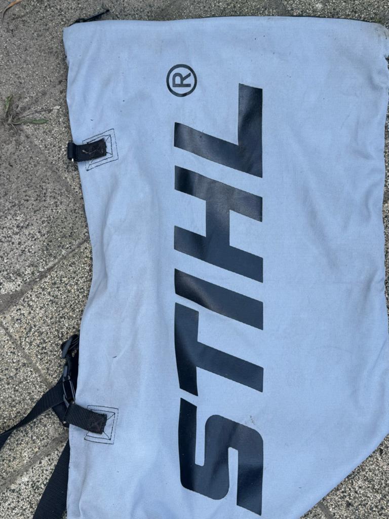 Stihl SHE 71 Elektrische Bladblazer/Bladzuiger met Zak, Gebruikt, Handgedragen, Ophalen of Verzenden, Met opvangzak