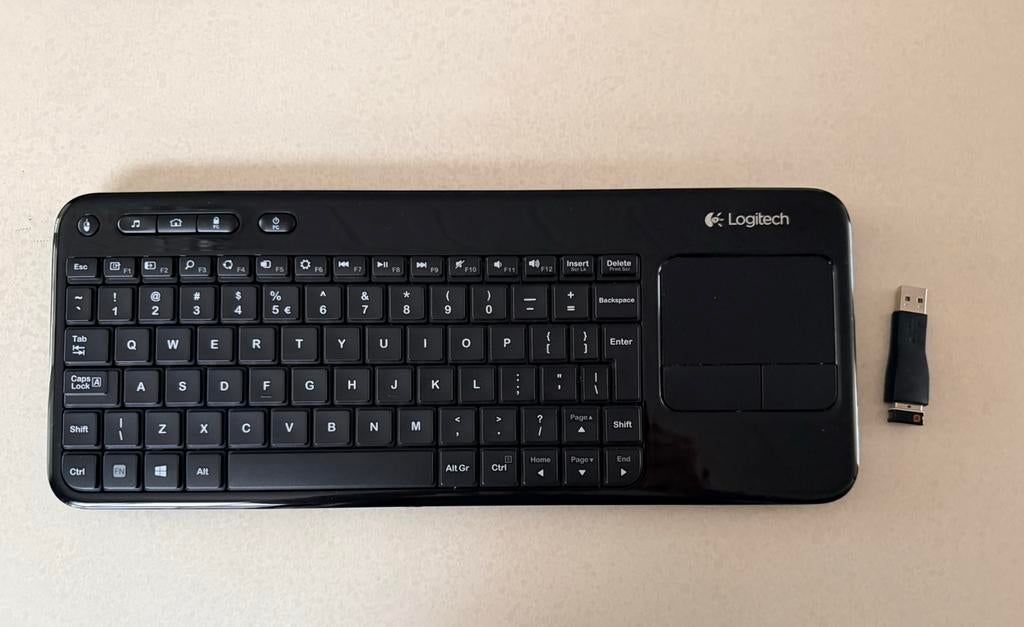*Logitech K410 Living-Room Keyboard*, Computers en Software, Ophalen, Qwerty, Zo goed als nieuw