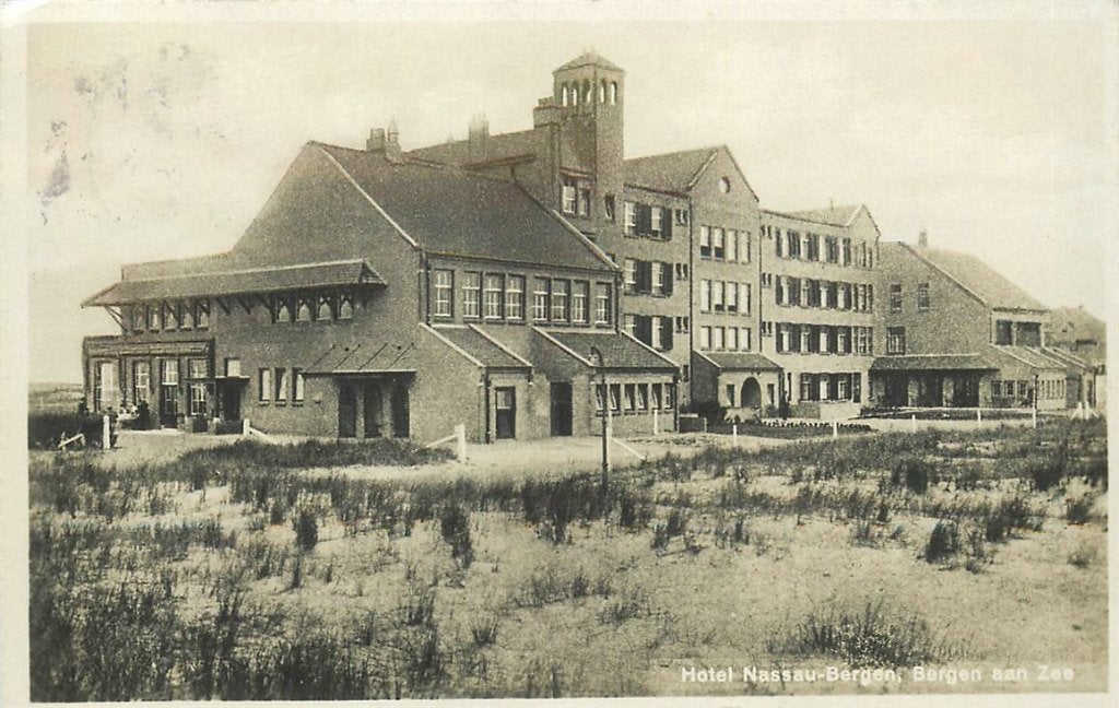 702-009-029 Bergen Aan Zee Hotel Nassau Bergen, Verzenden, Voor 1920, Noord-Holland