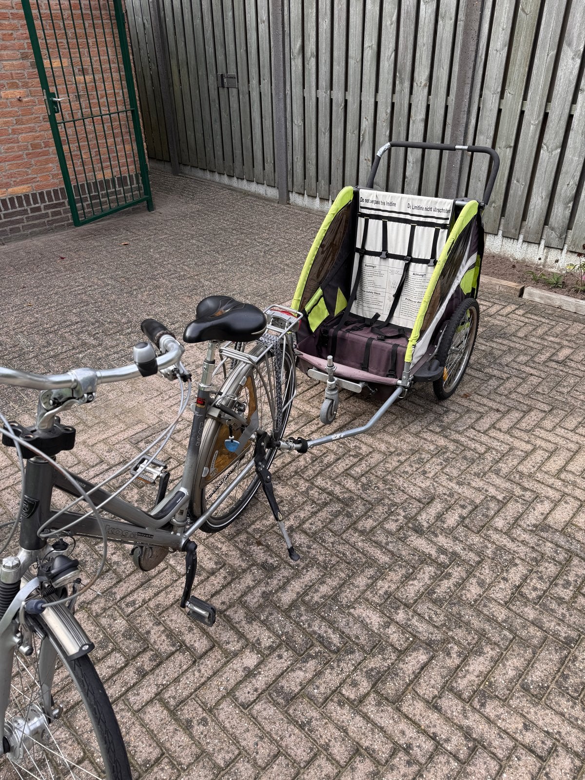 Fietskar voor 2 kinderen - om te bouwen naar wandelwagen, Fietsen en Brommers, Ophalen, Gebruikt, Opvouwbaar, Kinderkar