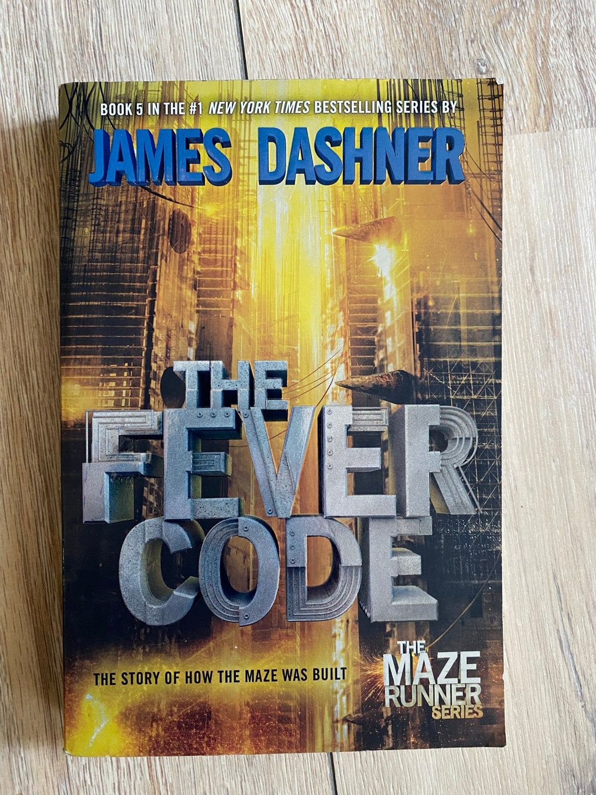 The Fever Code - James Dashner (Maze Runner Series), Ophalen of Verzenden, Zo goed als nieuw