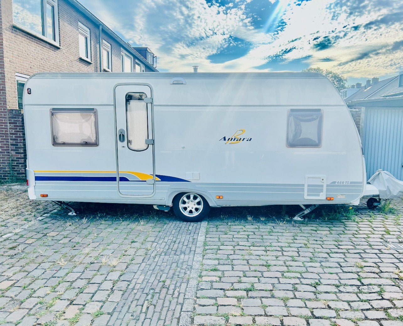 Burstner Amara 460 TS  zeer goed onderhouden!!, Schokbreker, Rondzit, Omvormbare zithoek, Particulier