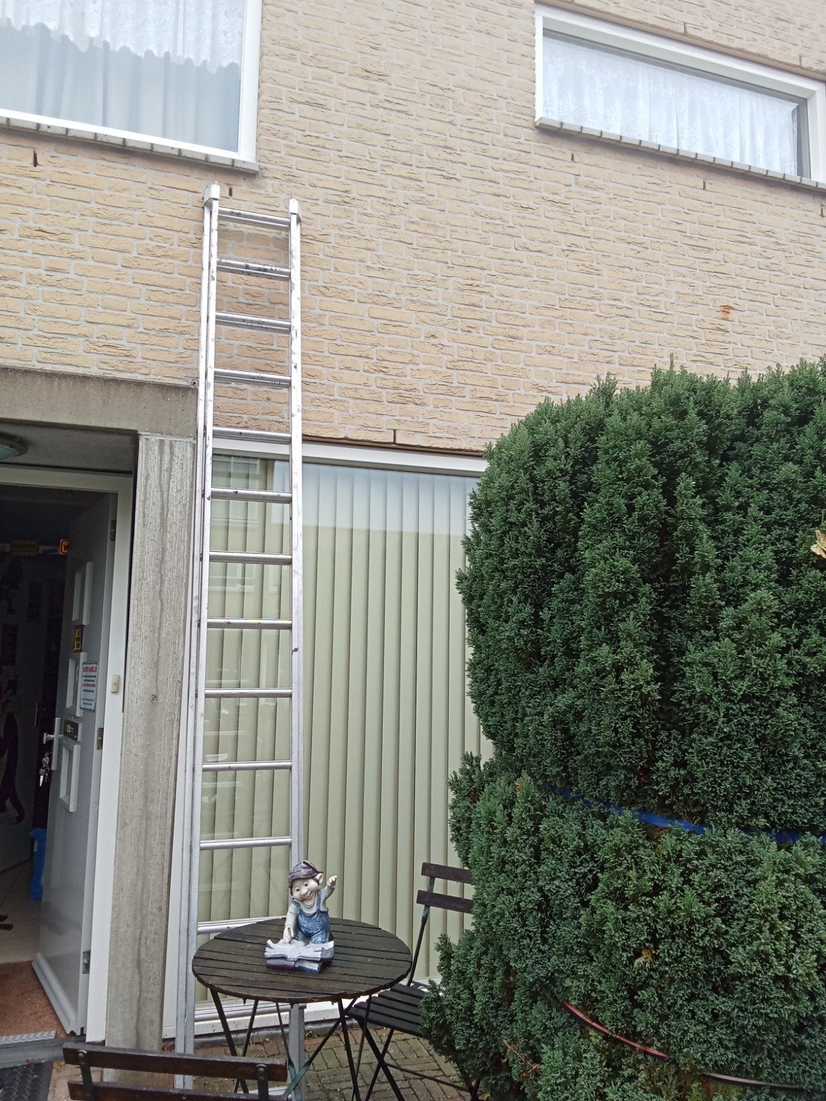 Professionele aluminium opsteekladder Centrum B.V. – 2x14, Doe-het-zelf en Verbouw, Ophalen, Gebruikt, Ladder, Opvouwbaar of Inschuifbaar