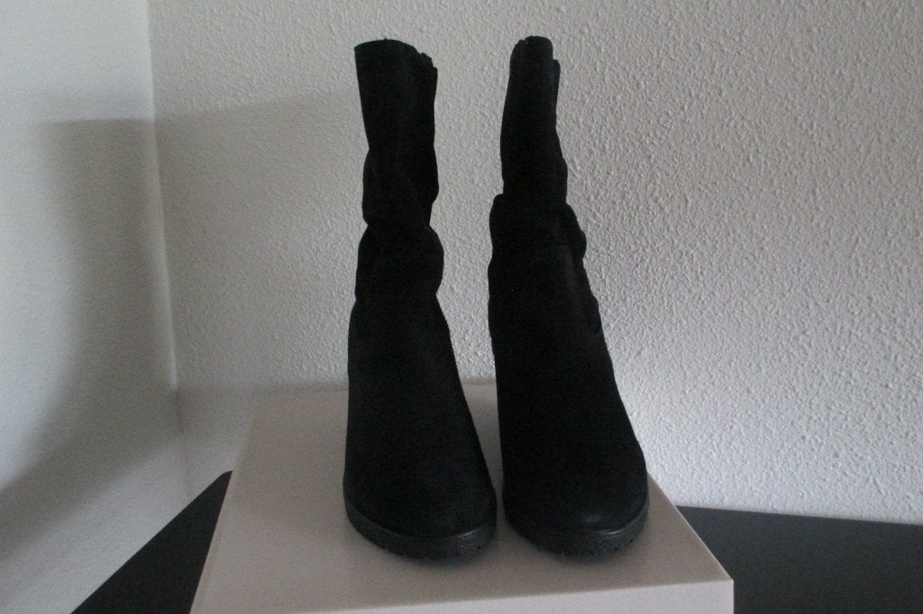 Suede sleehak laarzen maat 40, Zwart, Lage of Enkellaarzen, Nieuw, Ophalen of Verzenden