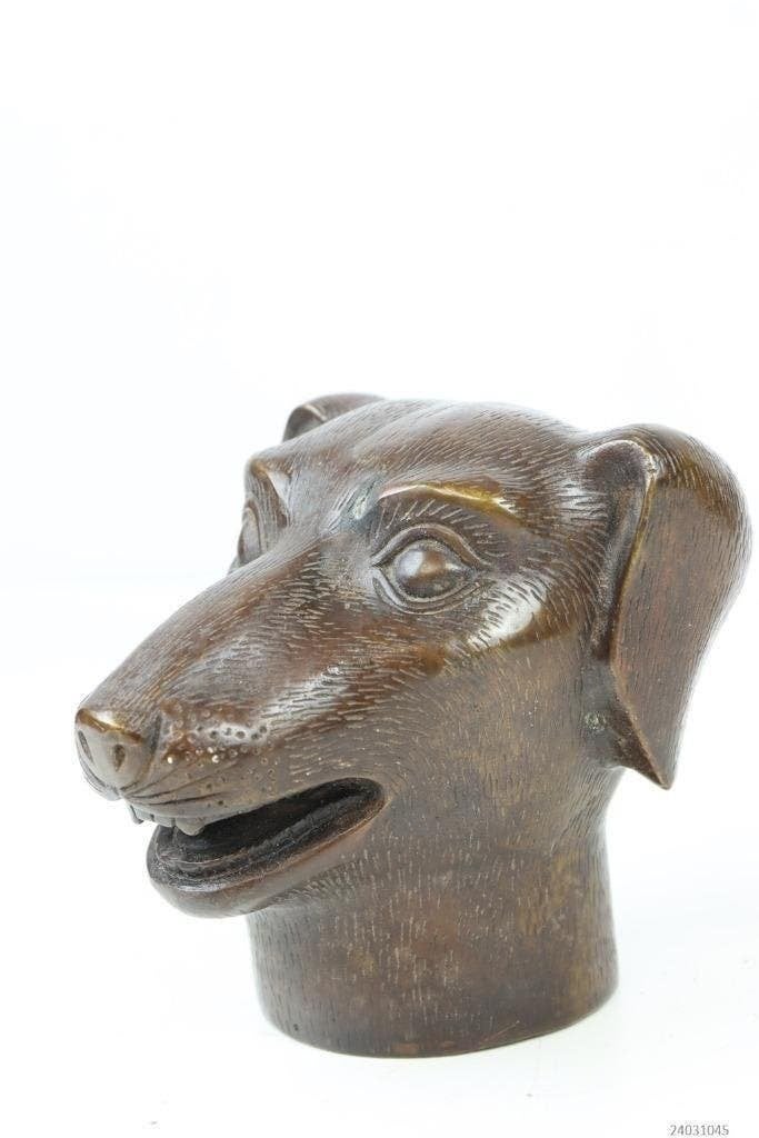 Zodiac hoofd hond Qianlong Period, . - Gepatineerd brons, Ophalen