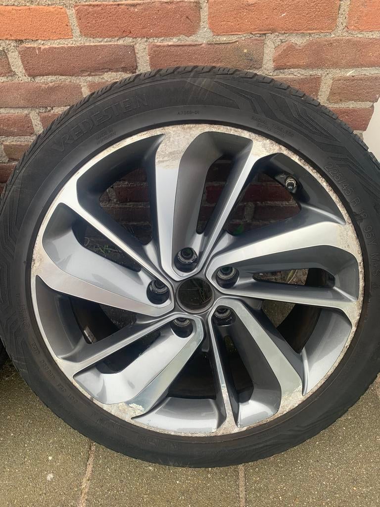 Kia velgen orginale met tpms sensor, 18 inch, Gebruikt, Banden en Velgen, Personenwagen
