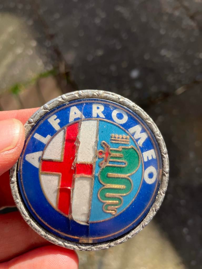 Vintage Alfa Romeo Embleem - Bomisa Milano, Ophalen of Verzenden, Gebruikt, Alfa Romeo