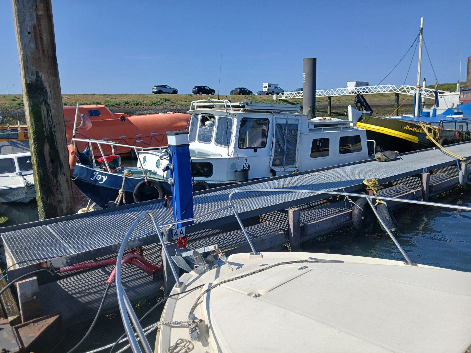 Motorboot, Watersport en Boten, Motorboten en Motorjachten, Gebruikt, Staal, Diesel, Binnenboordmotor, Hydraulische besturing