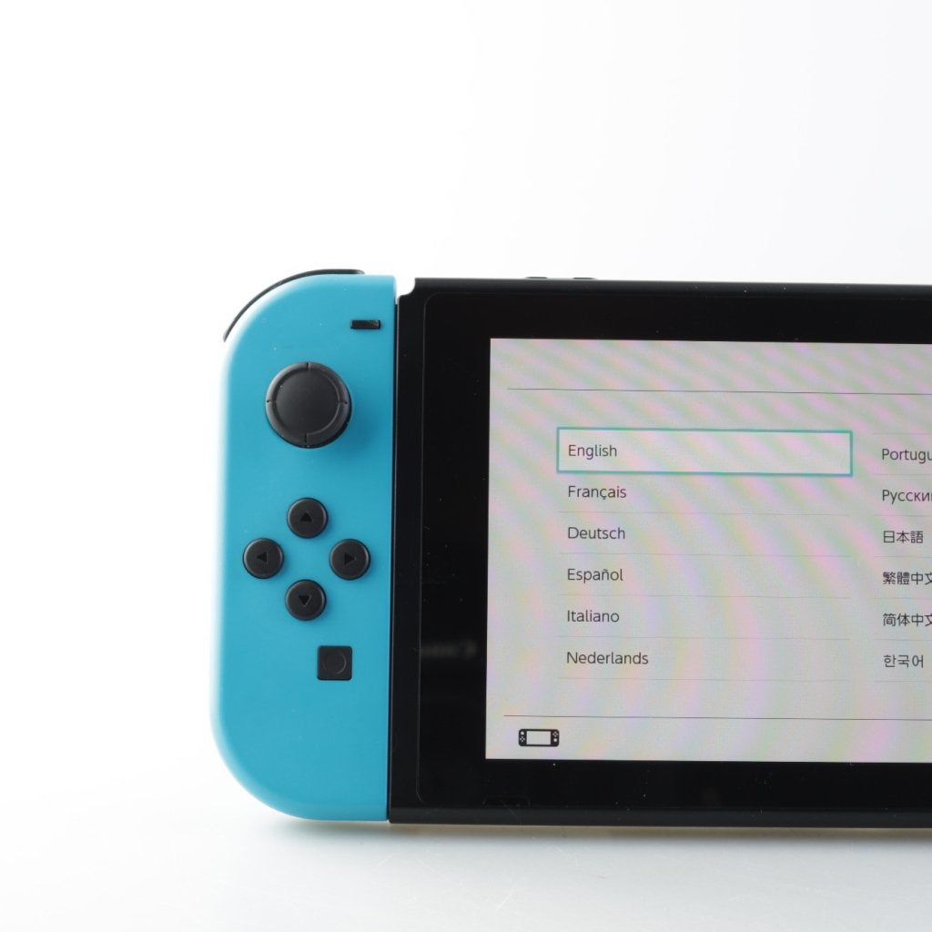 Nintendo Switch 32GB Rood/Blauw, Spelcomputers en Games, Nintendo, Zo goed als nieuw, Support@nintendo.com, 11-1 Hokotate-cho, Kamitoba, Minami-ku
Kyoto 601-8501
Japan