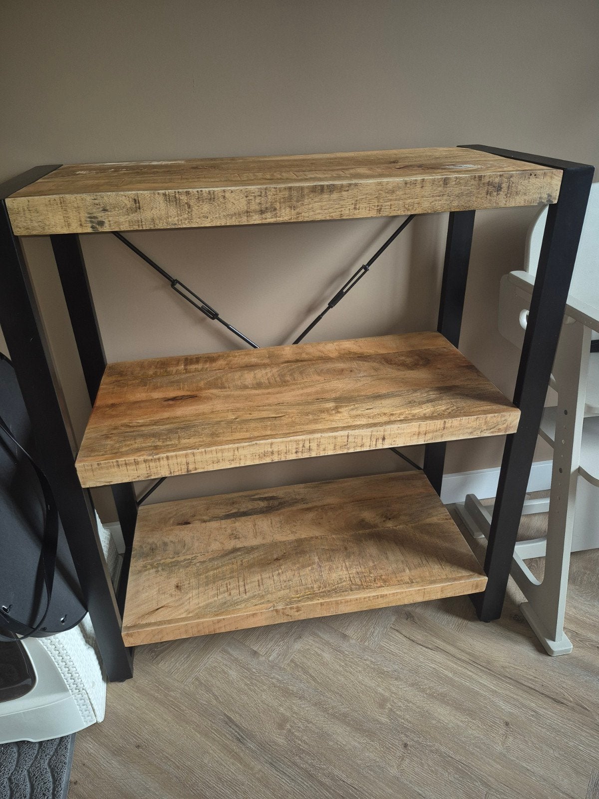 Zo goed als nieuwe mango houten kast (90x40x100 cm), Huis en Inrichting, Kasten | Boekenkasten, Ophalen, 50 tot 100 cm, Zo goed als nieuw
