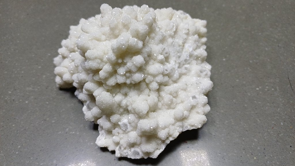 D50-02 Kwarts Bolletjes Madan Bulgarije #verzameling #collec, Ophalen of Verzenden, Mineraal