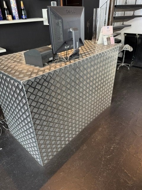 Volledige inboedel kapsalon, Ophalen