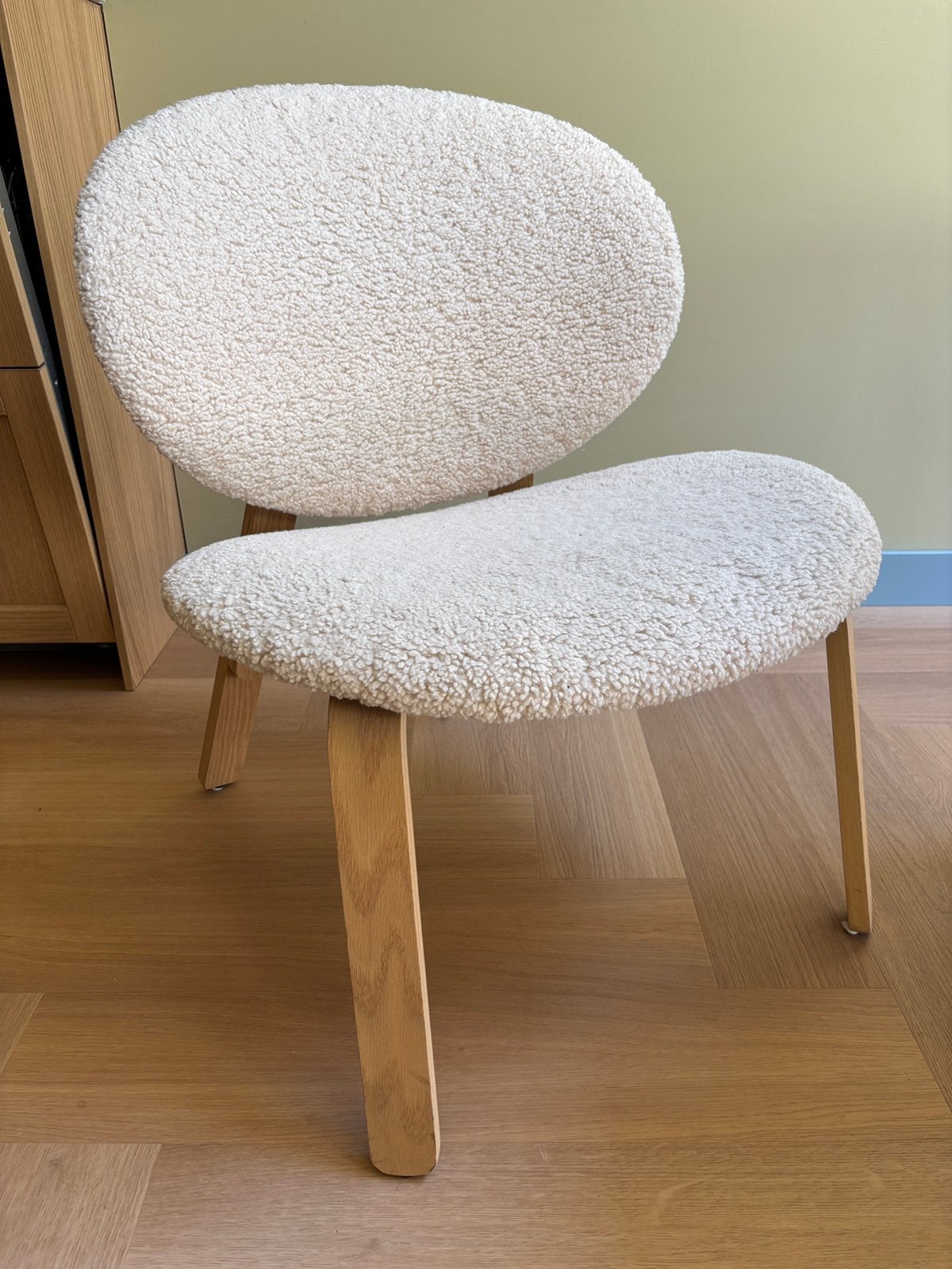 Ikea stoel bekleed met teddy boucle stof, Ophalen, Gebruikt