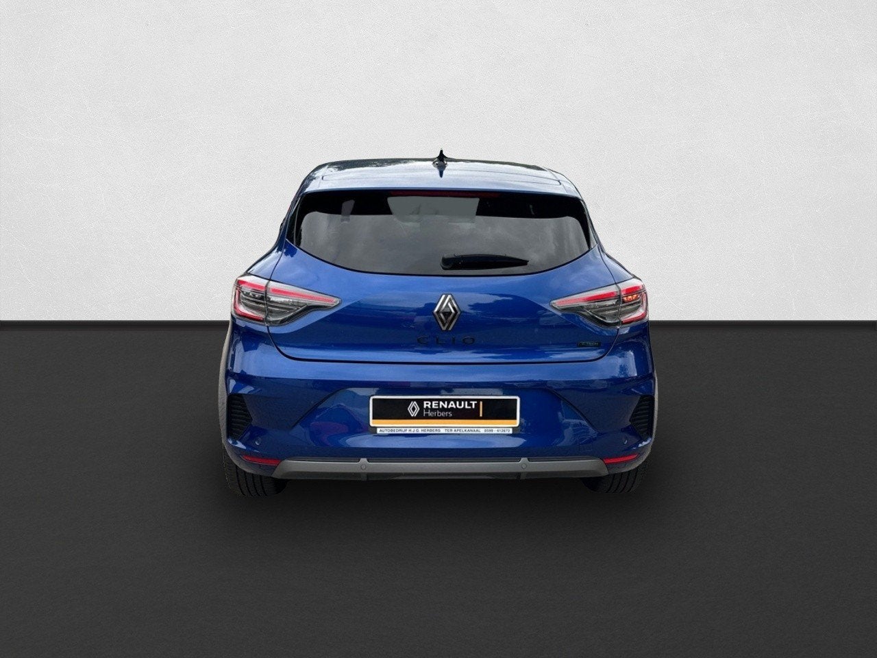Renault Clio 1.6 E-Tech Full Hybrid 145 esprit Alpine NAVI /, Gebruikt, Zwart, 4 cilinders, Blauw