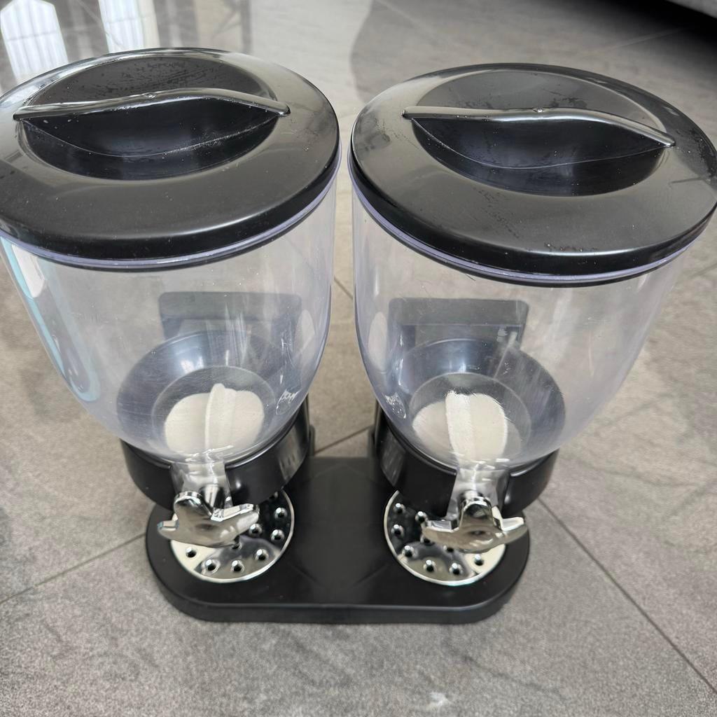 Dubbele dispenser voor ontbijtgranen of snoep, Ophalen of Verzenden, Gebruikt