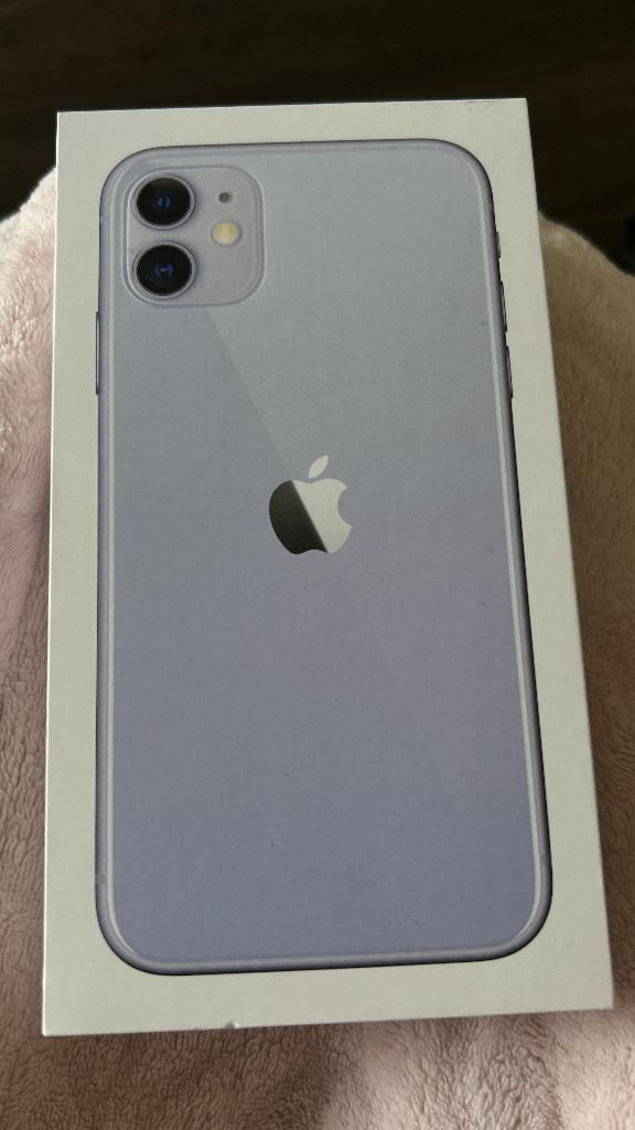 iPhone 11, Telecommunicatie, Mobiele telefoons | Apple iPhone, 75 %, Paars, Zo goed als nieuw, 64 GB