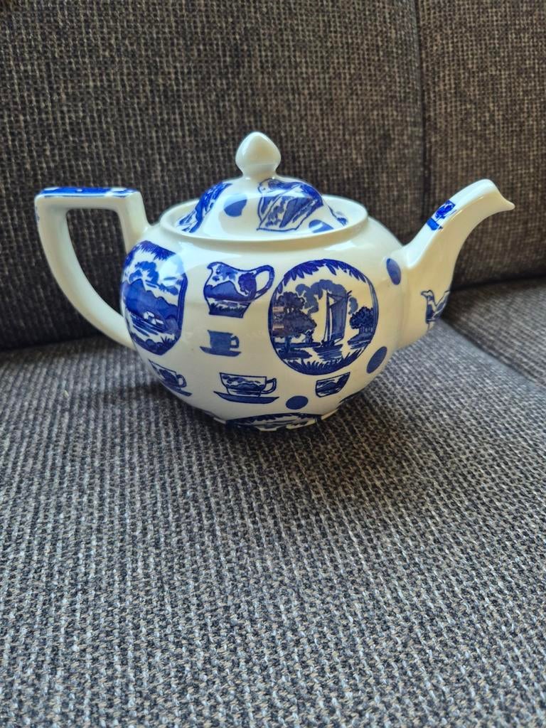 Engelse blauw-witte theepot Pictorial Britain, Ophalen of Verzenden