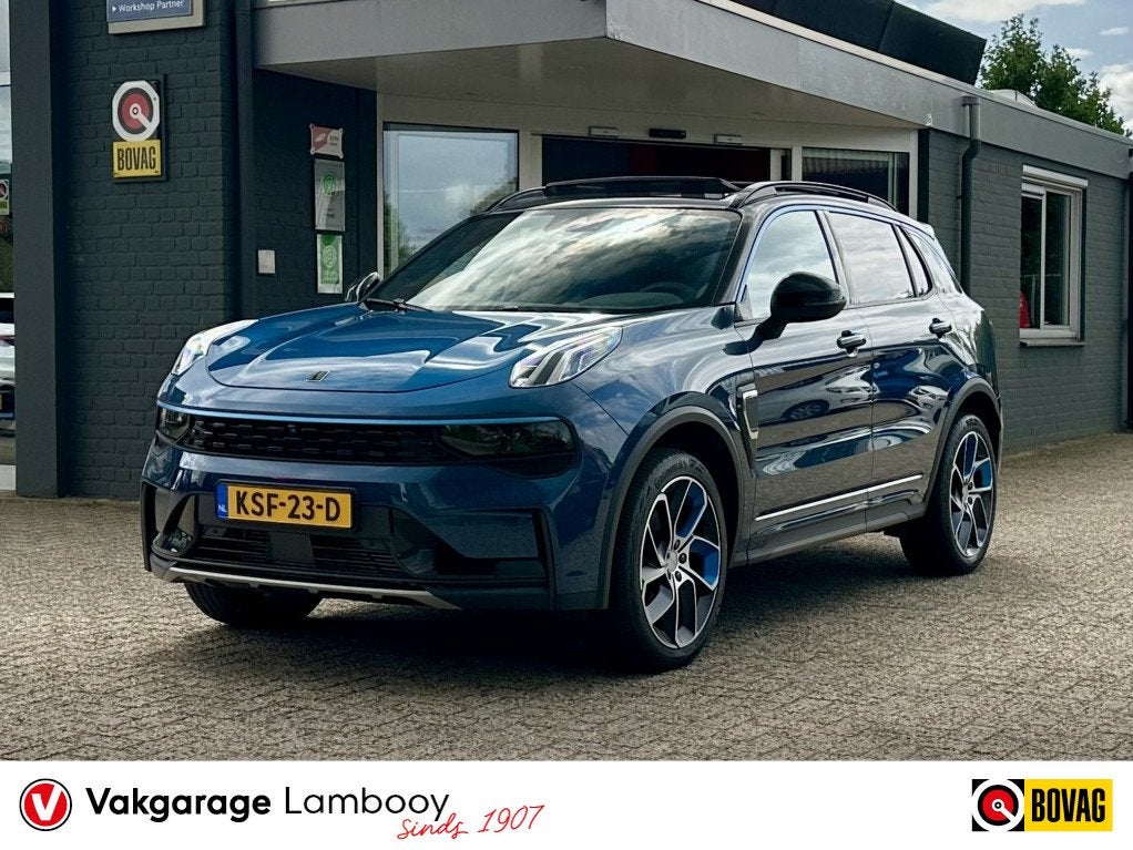 Lynk & Co 01 1.5 PHEV SOH 97% 360 Camera Zwarte hemel, Auto's, Stof, Euro 6, Blauw, Plug-in hybride