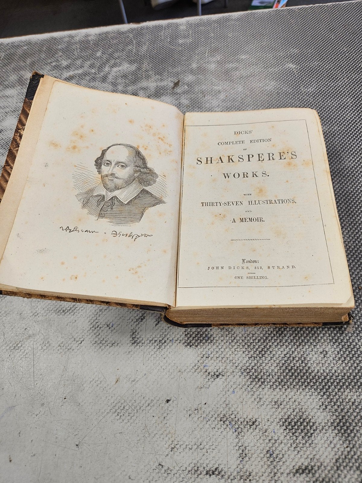 Dicks' Complete Edition of Shakspeare's Works, Ophalen, William Shakespeare