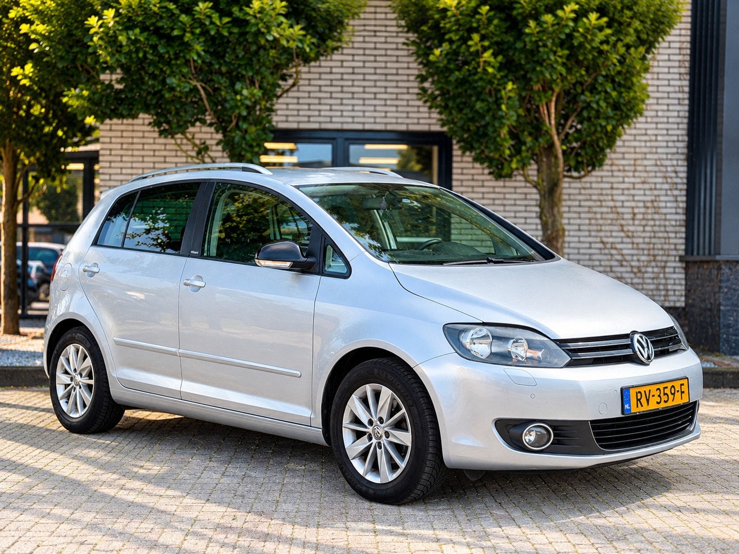 Volkswagen Golf Plus 1.2 TSI Comfortline BlueMotion PDC V/A|, Auto's, Euro 5, Verwarmde buitenspiegels, Gebruikt, 4 cilinders