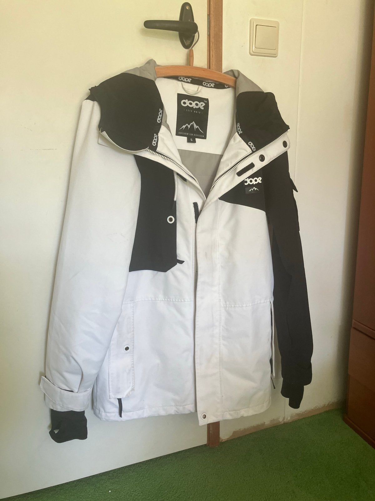Dope Snow ski-jas / snowboardjas maat S/M, Ophalen of Verzenden, Gedragen, Jack